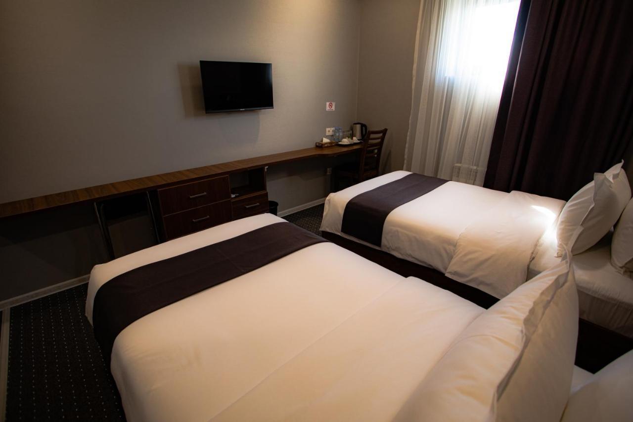 Sharaf Hotel Taškent Exteriér fotografie